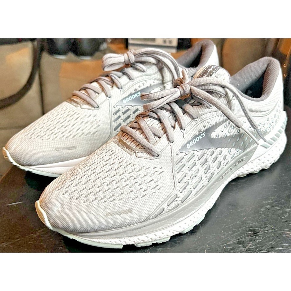 Brooks Adrenaline GTS 21 Running Shoes Gray/Ice Blue Women's Size 9B - Picture 5 of 11